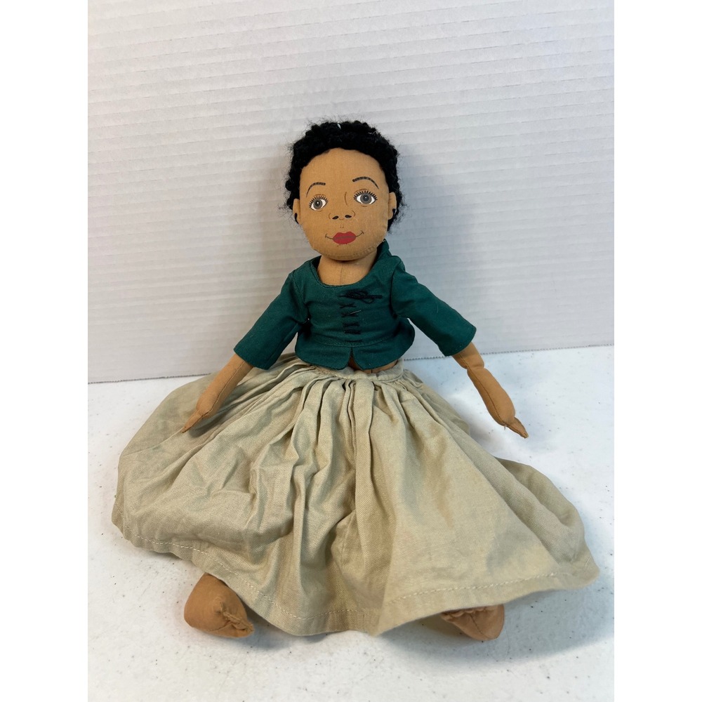 Colonial Williamsburg Eve Rag Doll 1998 Green Tan Historical Cloth Plush 12 Inch